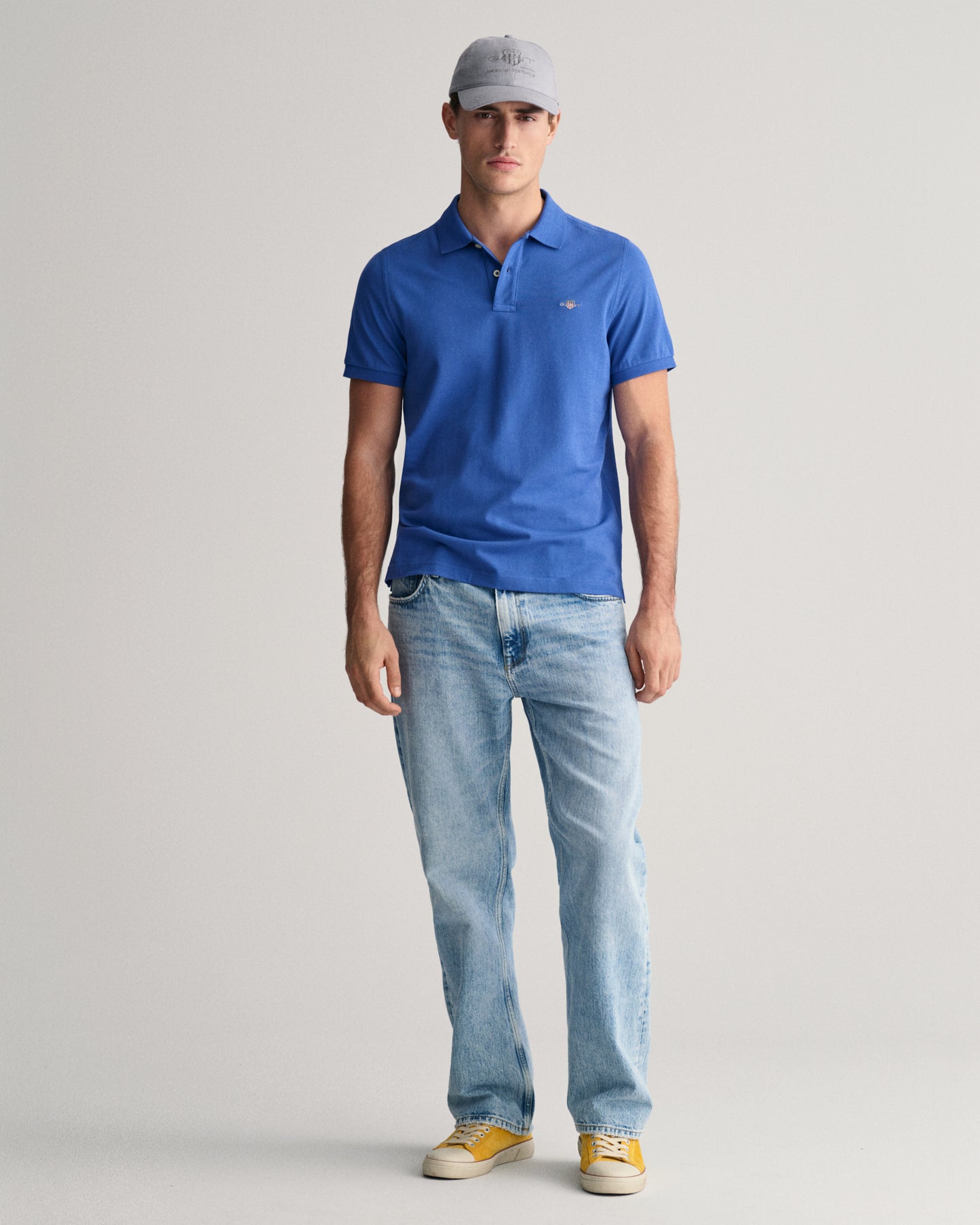 RICH BLUE, REG SHIELD SS PIQUE POLO BY GANT AU.