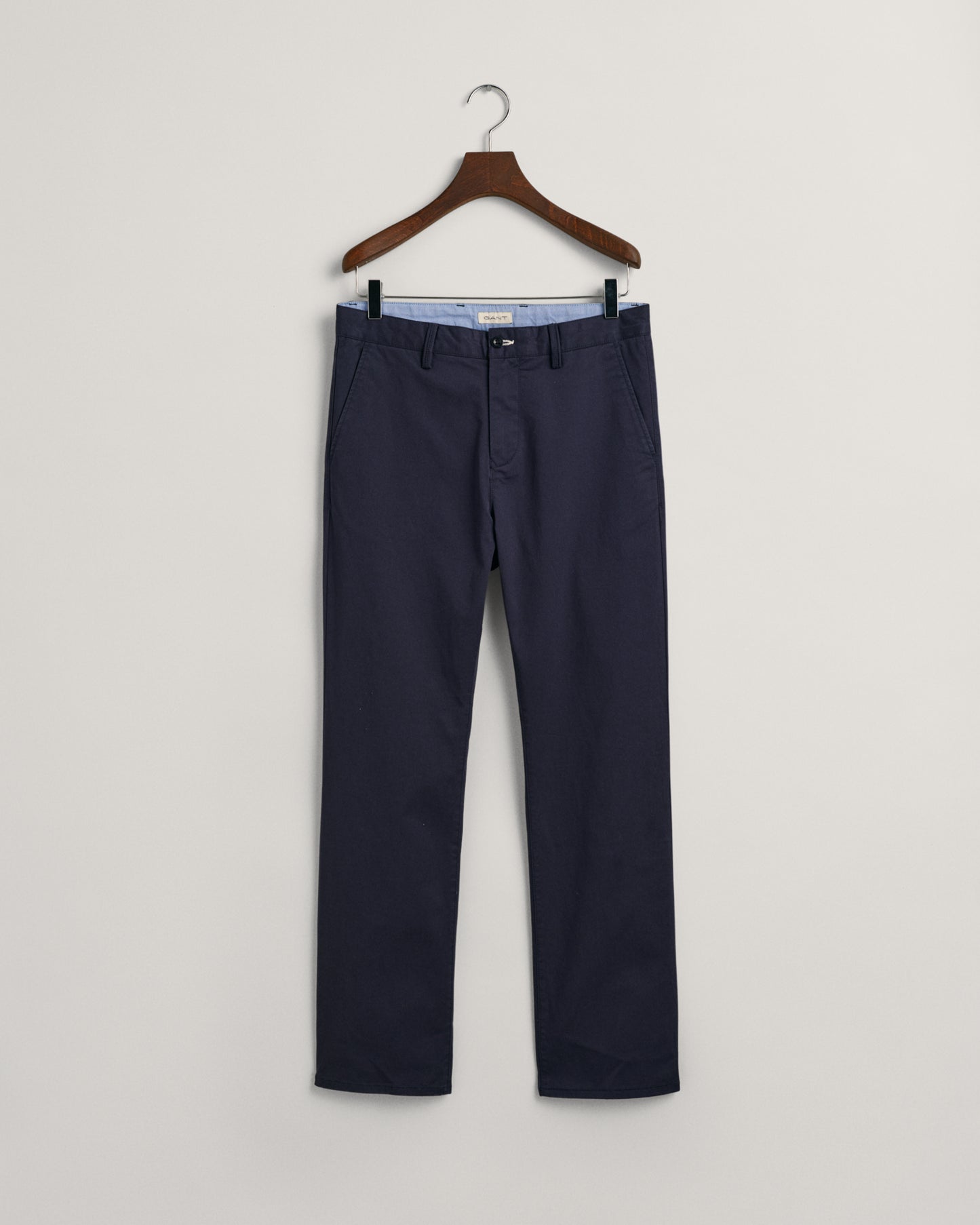 MARINE, GANT CHINO, FLAT-LAY BY GANT AU.