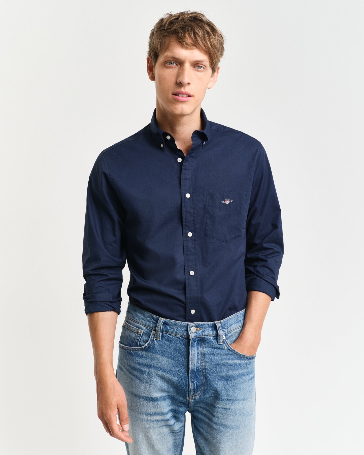 MARINE, REG CLASSIC POPLIN SHIRT, FRONT-VIEW BY GANT AU.