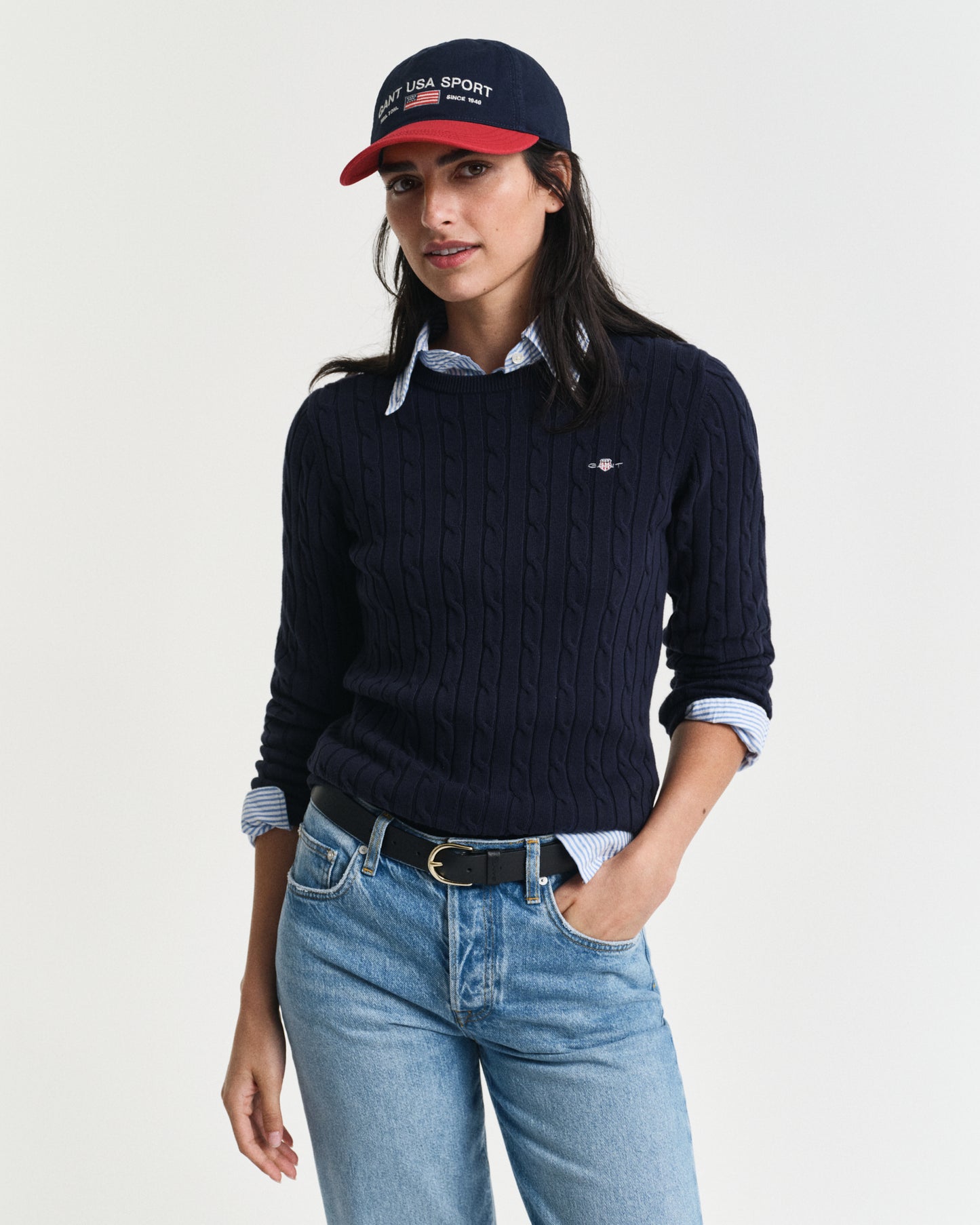 EVENING BLUE, STRETCH COTTON CABLE C-NECK, FRONT-VIEW BY GANT AU.