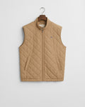 DARK KHAKI, QUILTED WINDCHEATER VEST, FLAT-LAY BY GANT AU.