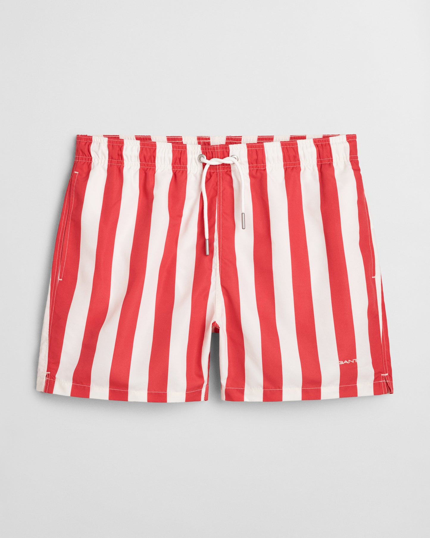 WATERMELON RED, BLOCK STRIPE SWIM SHORTS, FRONT-VIEW BY GANT AU.