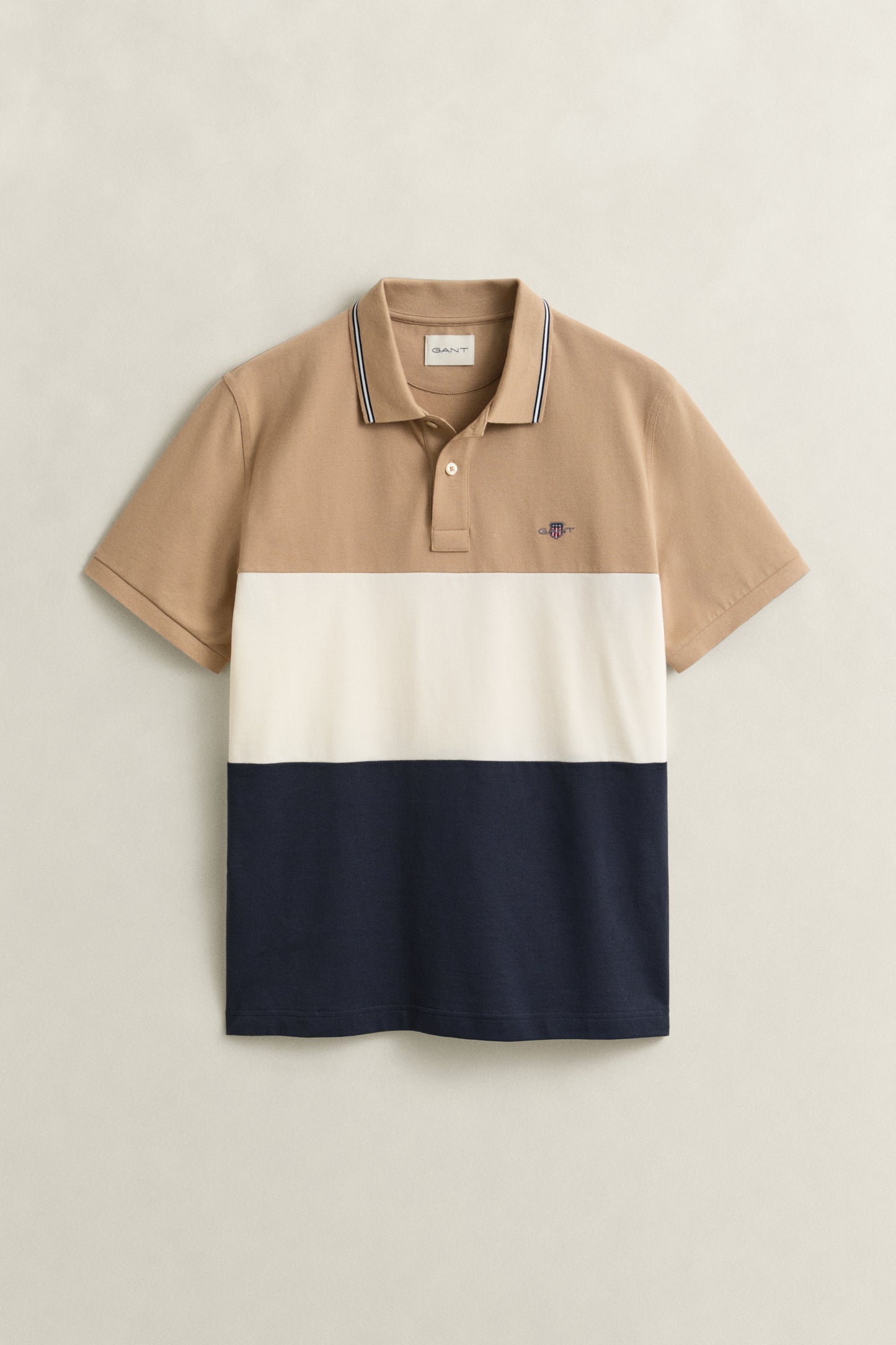 EVENING BLUE, CUT AND SEWN SS POLO, FLAT-LAY BY GANT AU.