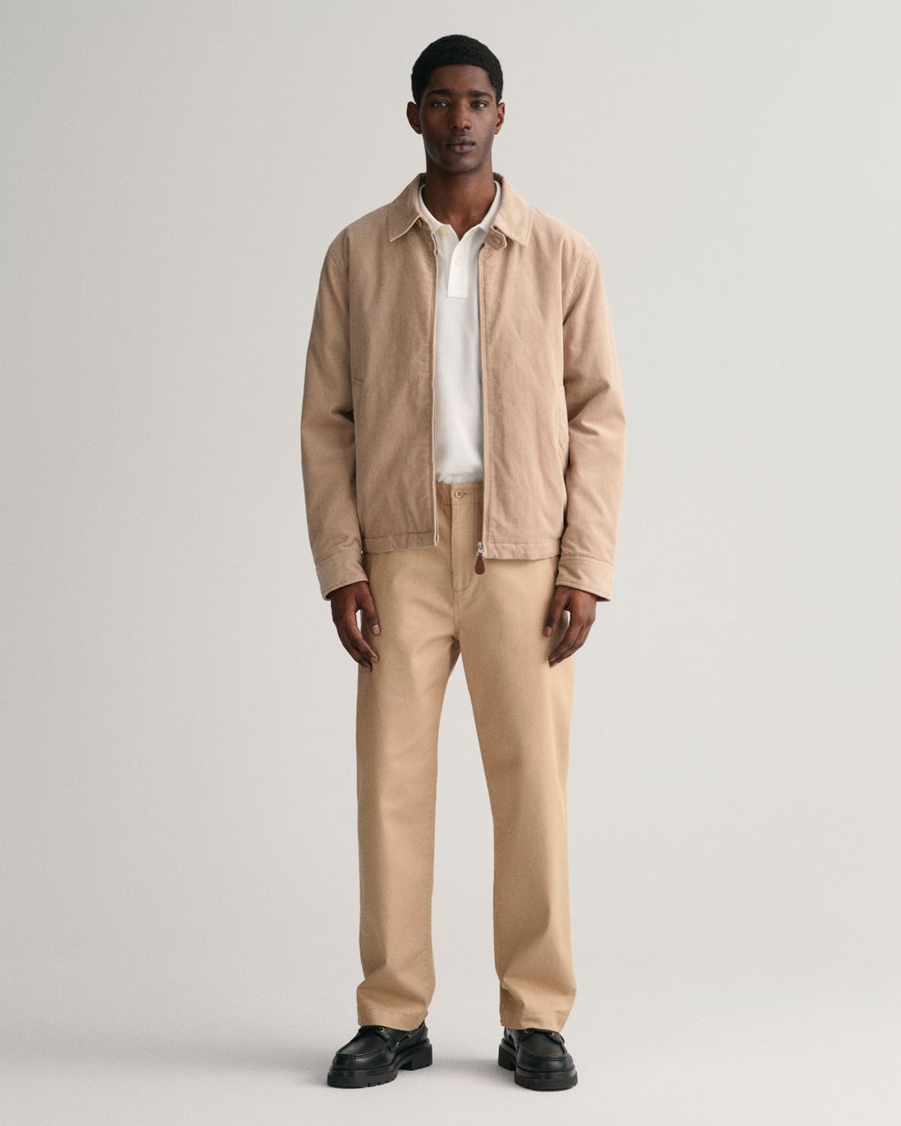 WHITE, Classic Regular Polo Shirt BY GANT AU.