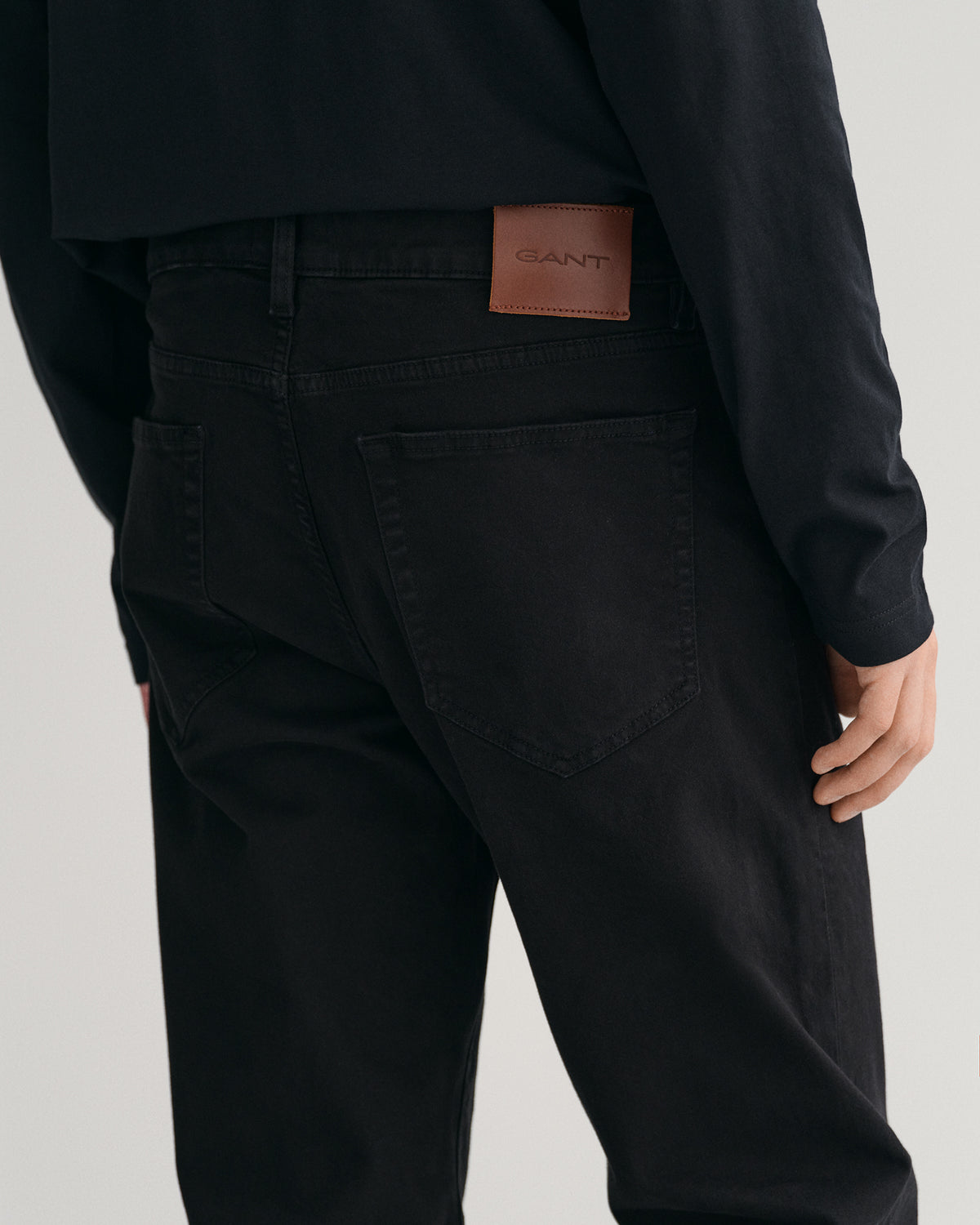 MODEL WEARING REGULAR DESERT JEANS