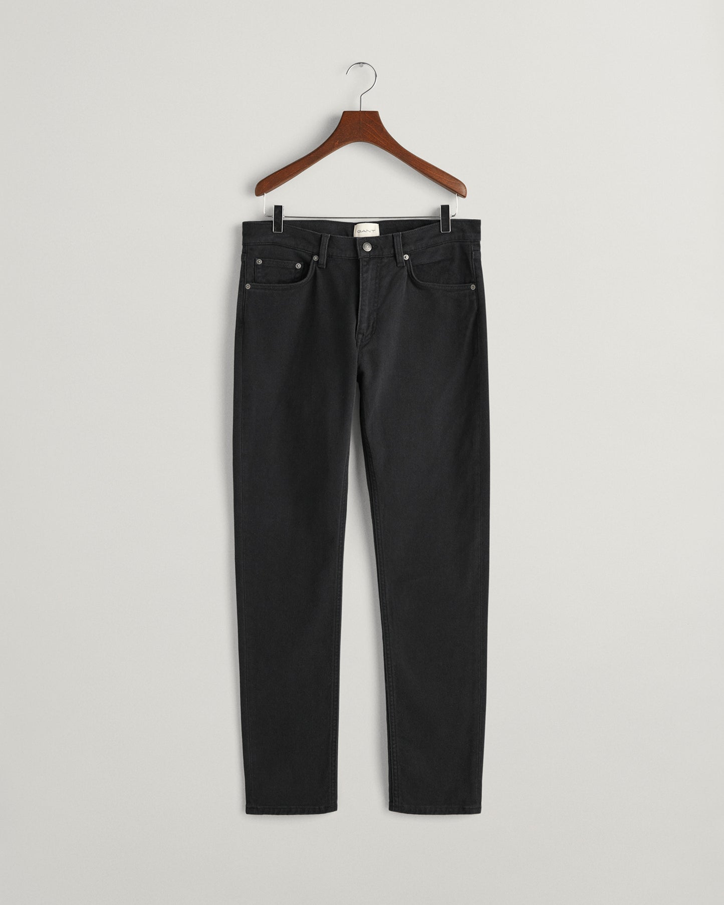 BLACK, SLIM SOFT TWILL JEANS, FLAT-LAY BY GANT AU.