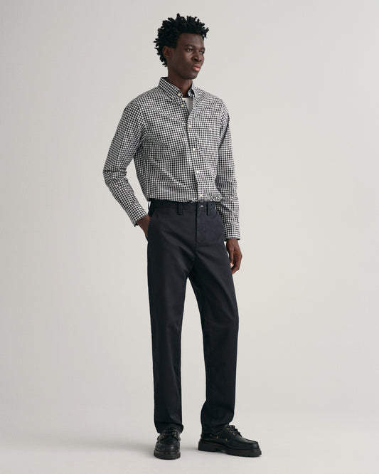 BLACK, REGULAR TWILL CHINOS BY GANT AU.
