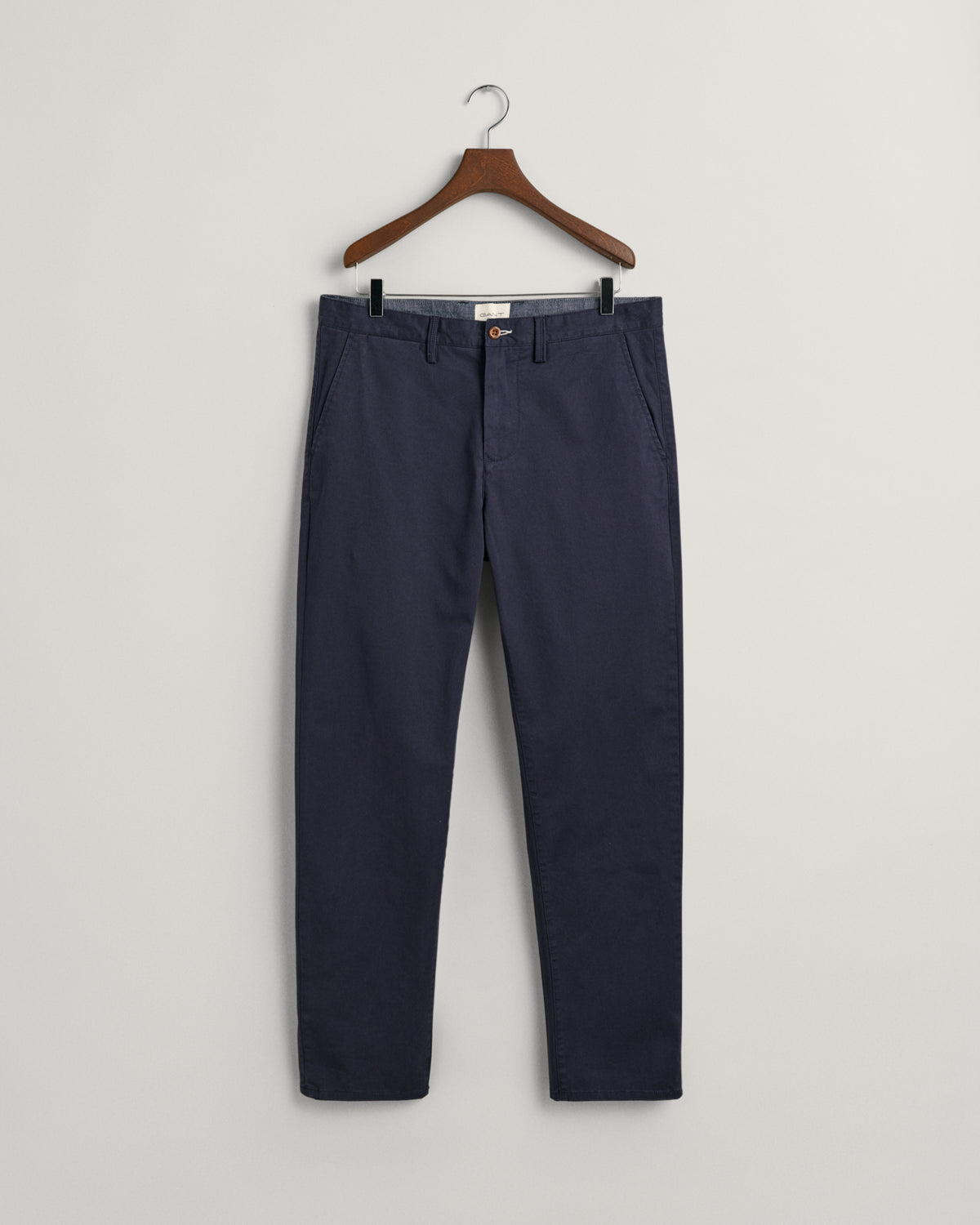MARINE, REGULAR TWILL CHINOS, FLAT-LAY BY GANT AU.