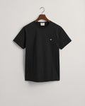 BLACK, SLIM SHIELD SS T-SHIRT, FLAT-LAY BY GANT AU.