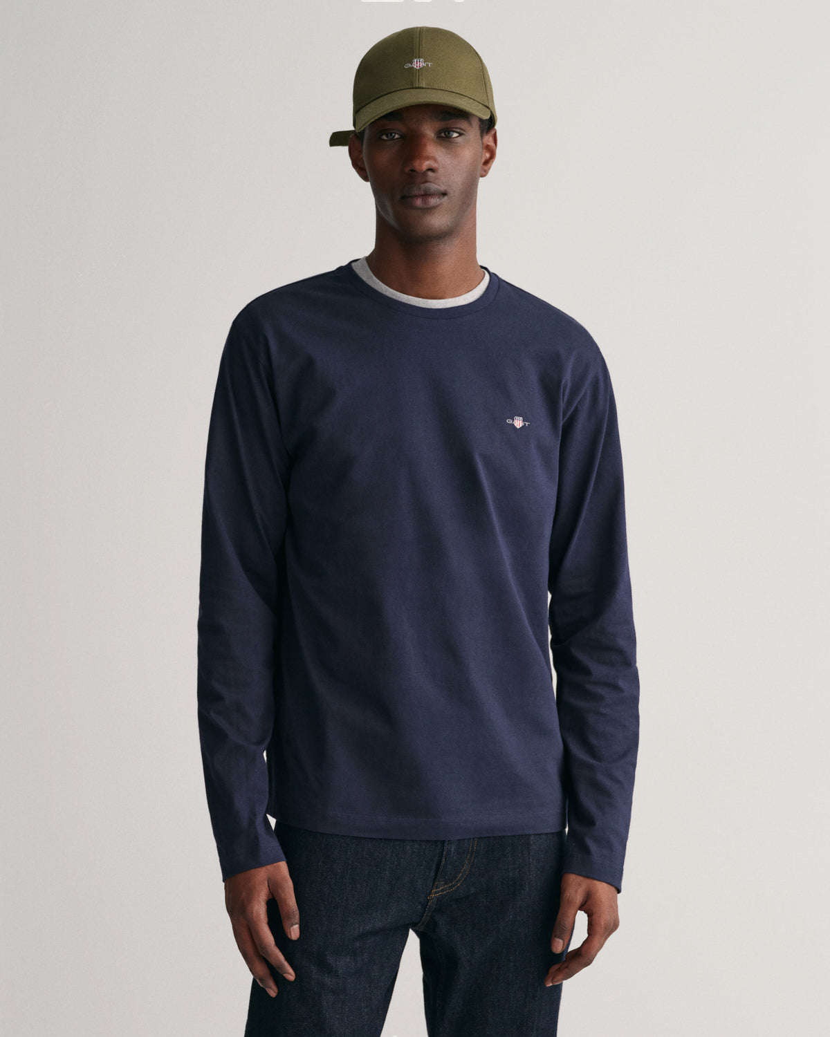 EVENING BLUE, REG SHIELD LS T-SHIRT, FRONT-VIEW BY GANT AU.