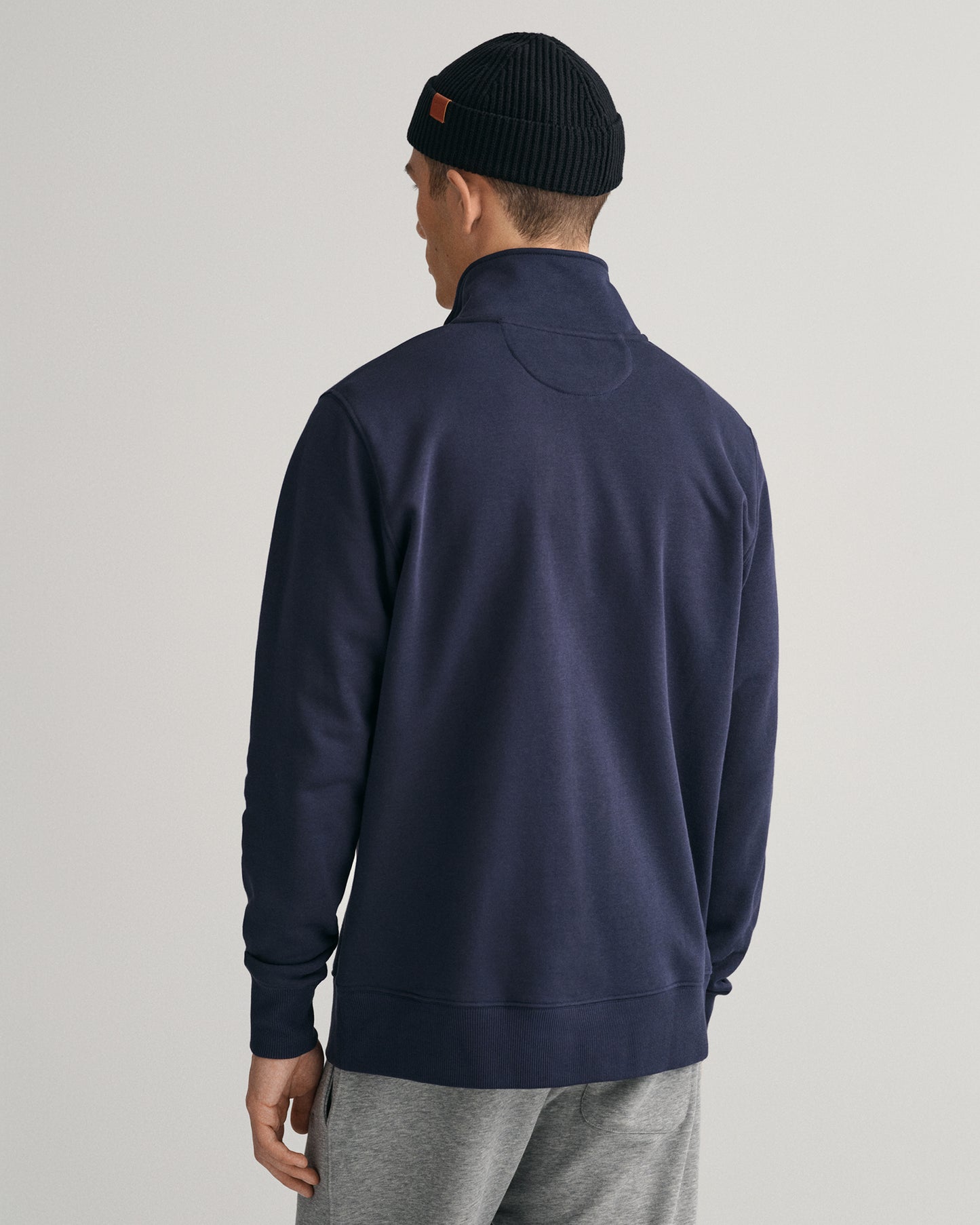EVENING BLUE, REG SHIELD HALF ZIP SWEAT, BACK-VIEW BY GANT AU.