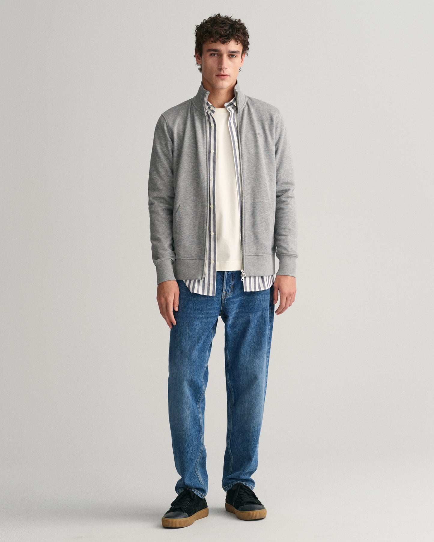 GREY MELANGE, REG SHIELD FULL ZIP SWEAT BY GANT AU.