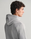 GREY MELANGE, REG TONAL SHIELD HOODIE, CLOSE-UP BY GANT AU.