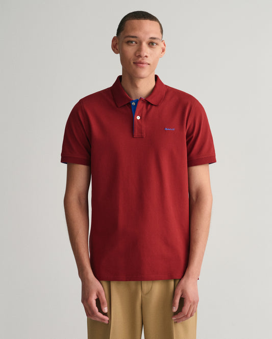 PLUMPED RED, REG CONTRAST PIQUE SS POLO, FRONT-VIEW BY GANT AU.