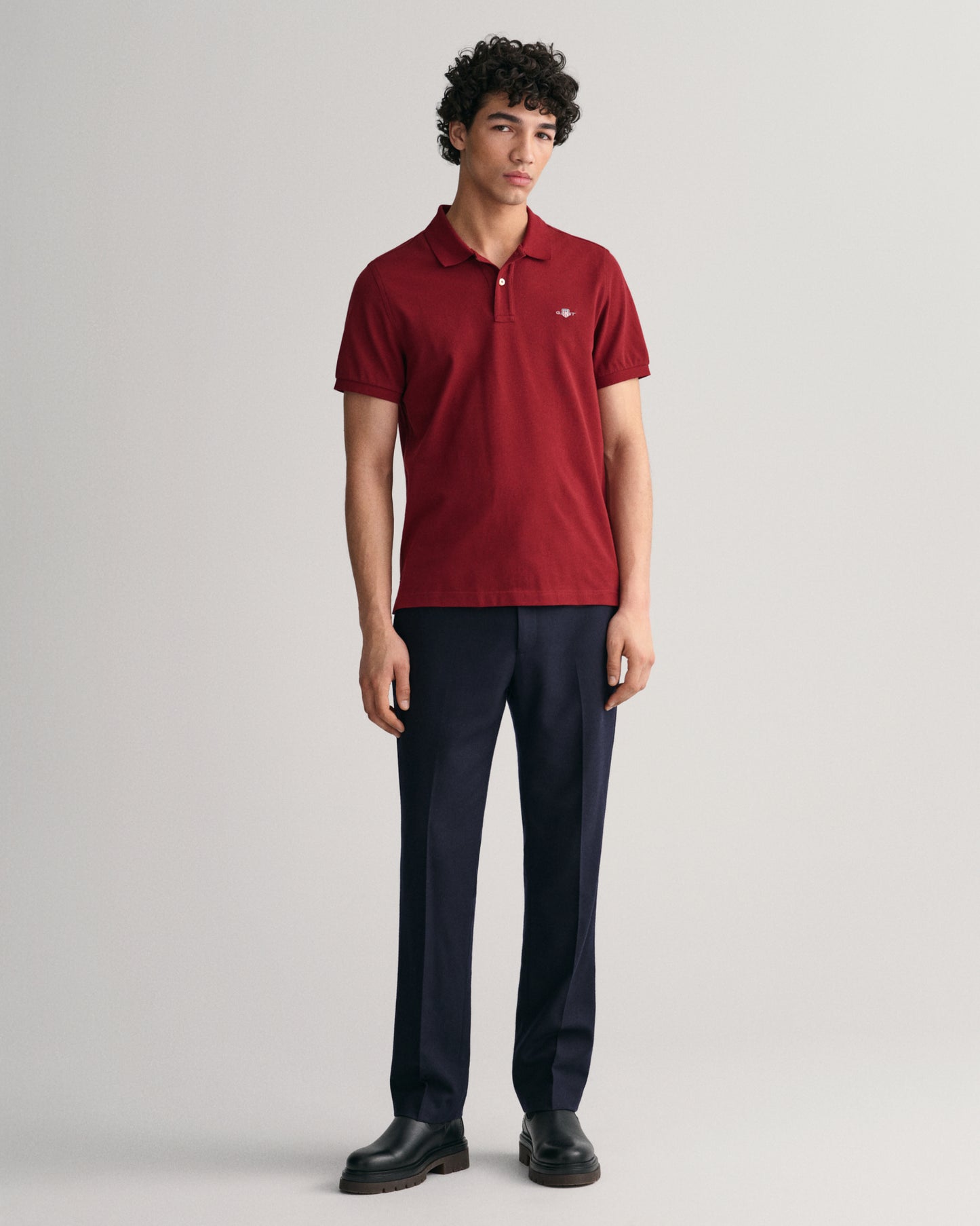 PLUMPED RED, REG SHIELD SS PIQUE POLO BY GANT AU.