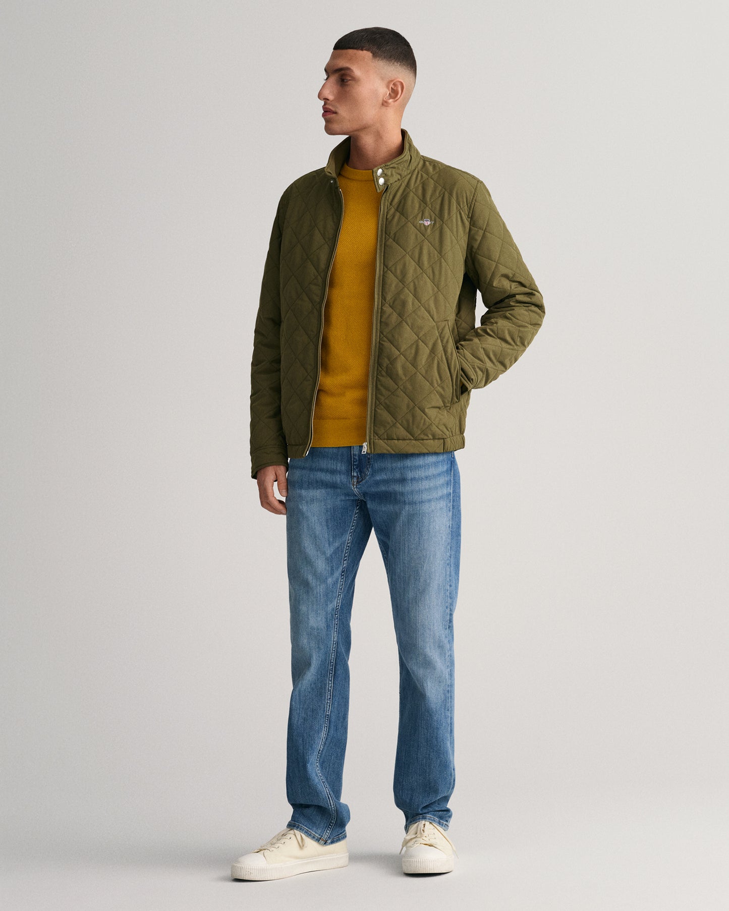 JUNIPER GREEN, QUILTED WINDCHEATER BY GANT AU.