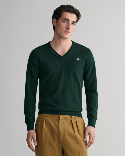 TARTAN GREEN, CLASSIC COTTON V-NECK, FRONT-VIEW BY GANT AU.