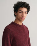 PLUMPED RED, WOOL NEPS C-NECK, CLOSE-UP BY GANT AU.