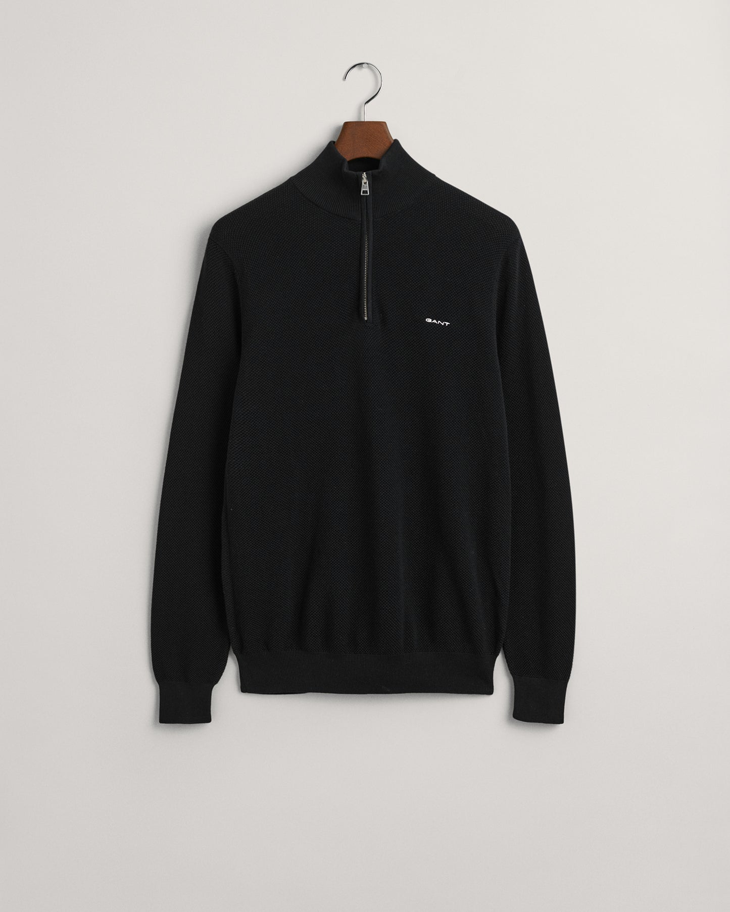 BLACK, COTTON PIQUE HALF ZIP, FLAT-LAY BY GANT AU.