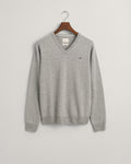 GREY MELANGE, SUPERFINE LAMBSWOOL V-NECK, FLAT-LAY BY GANT AU.