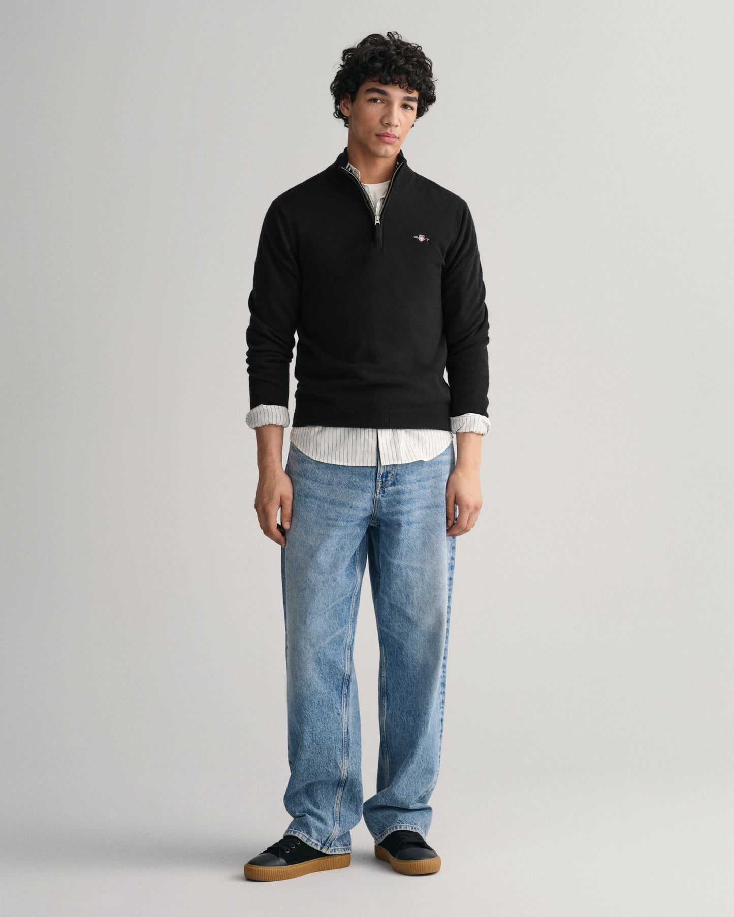 BLACK, SUPERFINE LAMBSWOOL HALF ZIP BY GANT AU.