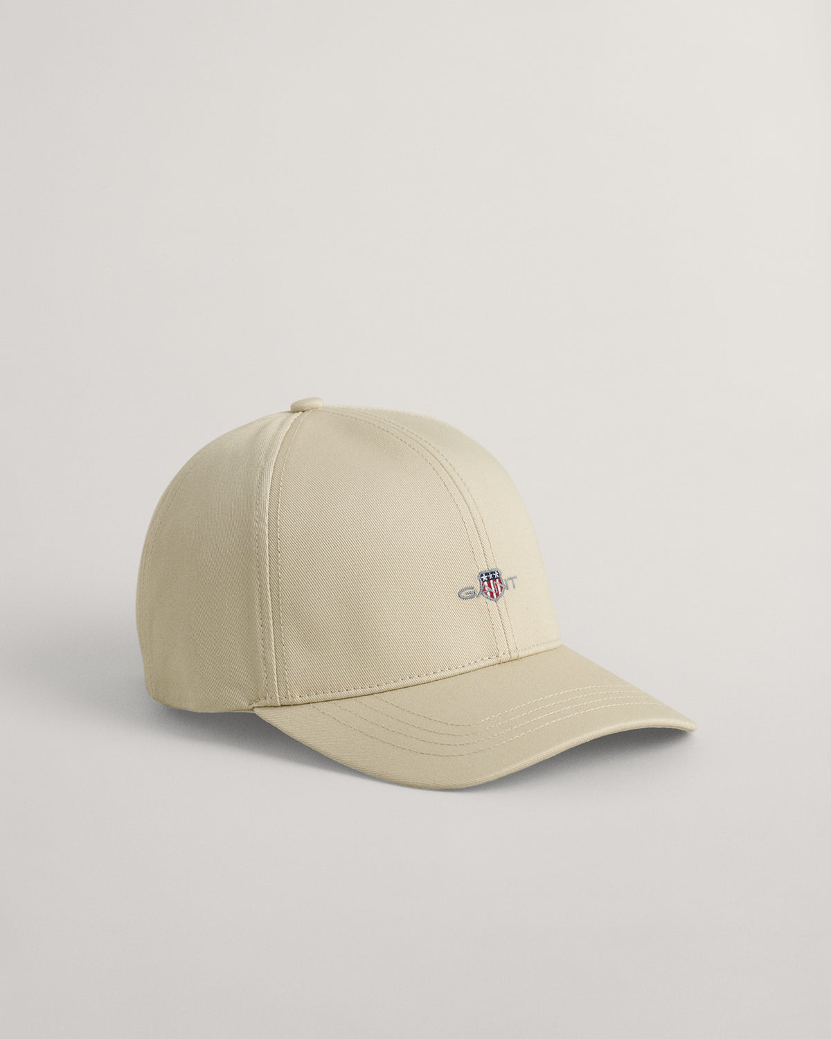 PUTTY, UNISEX. SHIELD HIGH CAP BY GANT AU.