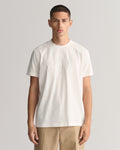 EGGSHELL, REG TONAL SHIELD SS T-SHIRT, FRONT-VIEW BY GANT AU.