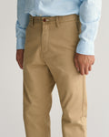 DARK KHAKI, GANT CHINO, CLOSE-UP BY GANT AU.
