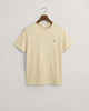 SILKY BEIGE, REG SHIELD SS T-SHIRT, FLAT-LAY BY GANT AU.