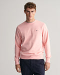 BUBBELGUM PINK, REG SHIELD C-NECK SWEAT, FRONT-VIEW BY GANT AU.