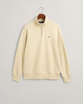 SILKY BEIGE, REG SHIELD HALF ZIP SWEAT, FLAT-LAY BY GANT AU.