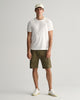 JUNIPER GREEN, RELAXED TWILL CARGO SHORTS, FRONT-VIEW BY GANT AU.