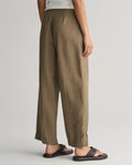 DRIED CLAY, REL TIE WAIST PANTS, BACK-VIEW BY GANT AU.