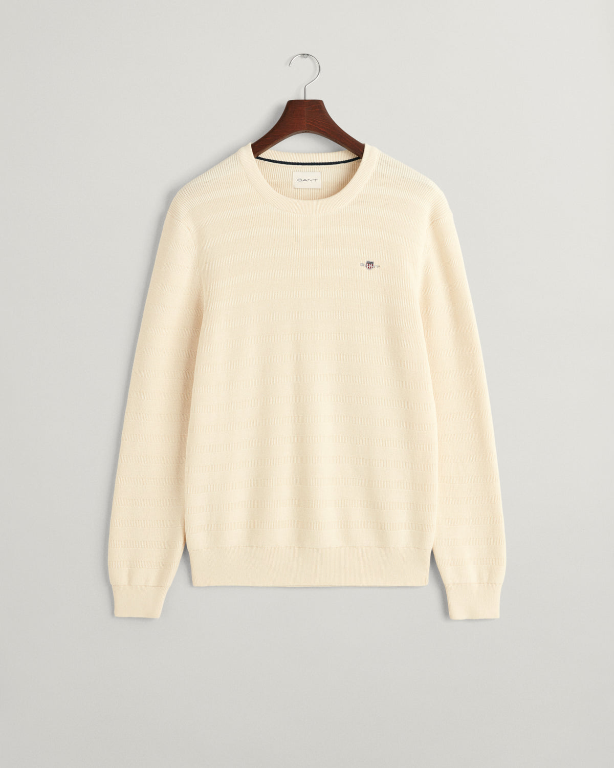 CREAM, STRIPE TEXTURED COTTON  C-NECK, FLAT-LAY BY GANT AU.