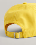 SMOOTH YELLOW, UNISEX. COTTON TWILL CAP, CLOSE-UP BY GANT AU.