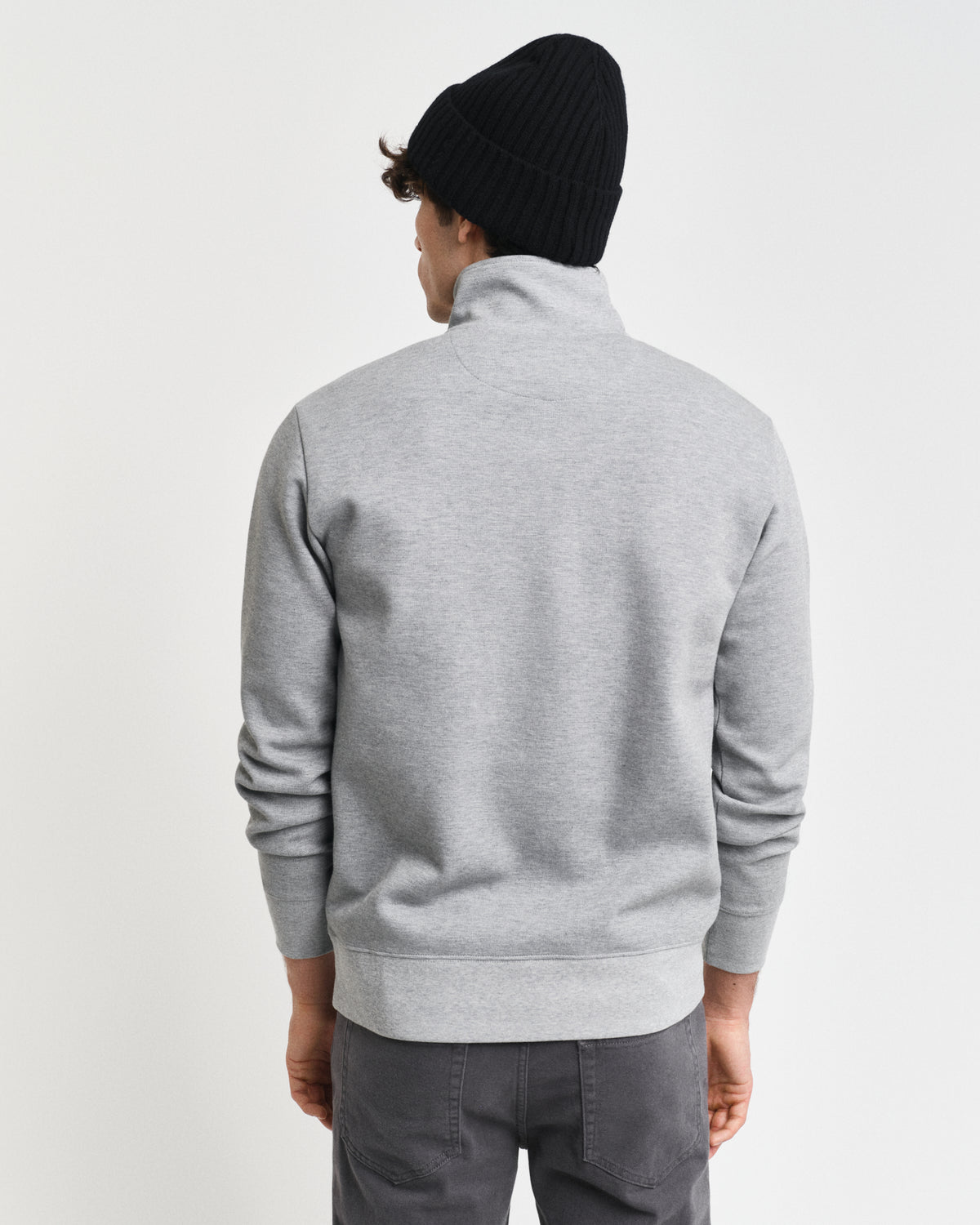 GREY MELANGE, SMALL GRAPHIC SWEAT HALF ZIP, BACK-VIEW BY GANT AU.