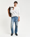 EGGSHELL, EMBOSSED C-NECK SWEAT BY GANT AU.