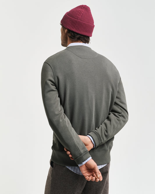 DARK EARTHY GREEN, EMBOSSED C-NECK SWEAT, BACK-VIEW BY GANT AU.