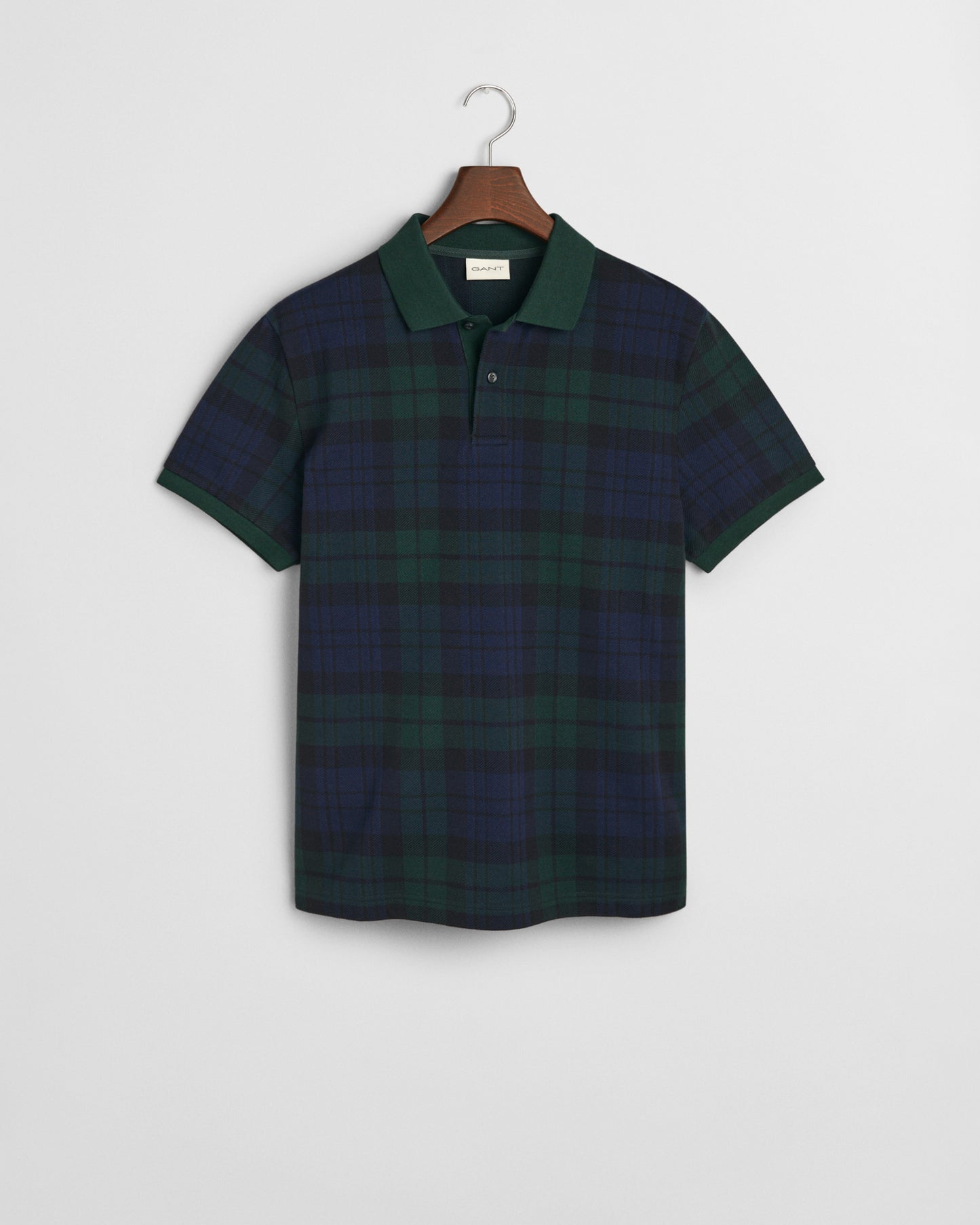 TARTAN GREEN, JACQUARD SS POLO, FLAT-LAY BY GANT AU.