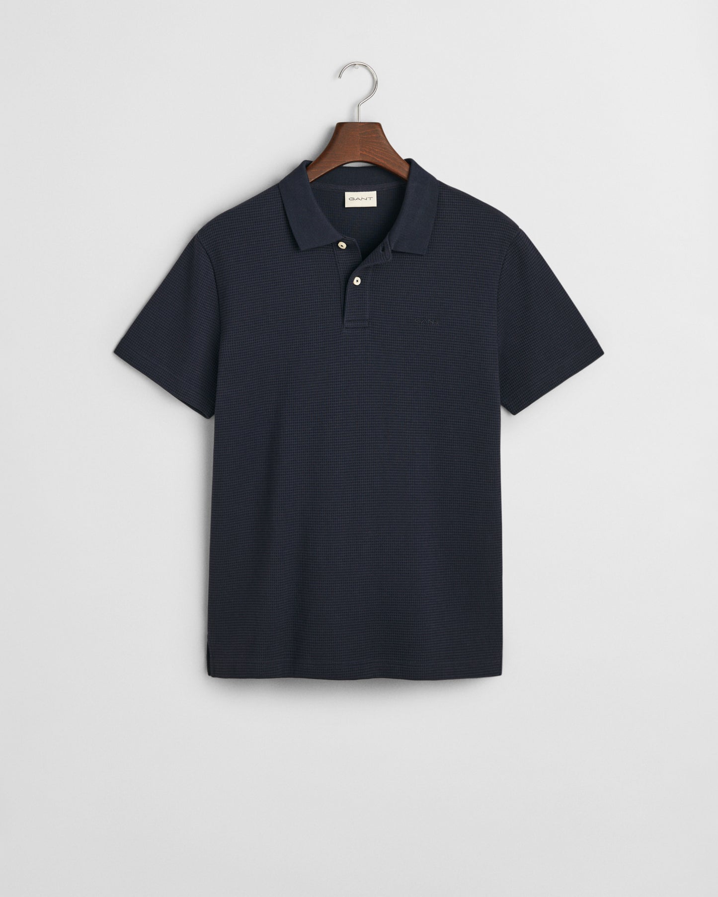 EVENING BLUE, WAFFLE TEXTURED SS POLO, FLAT-LAY BY GANT AU.
