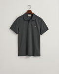 ANTRACIT MELANGE, REG SHIELD SS PIQUE POLO, FLAT-LAY BY GANT AU.
