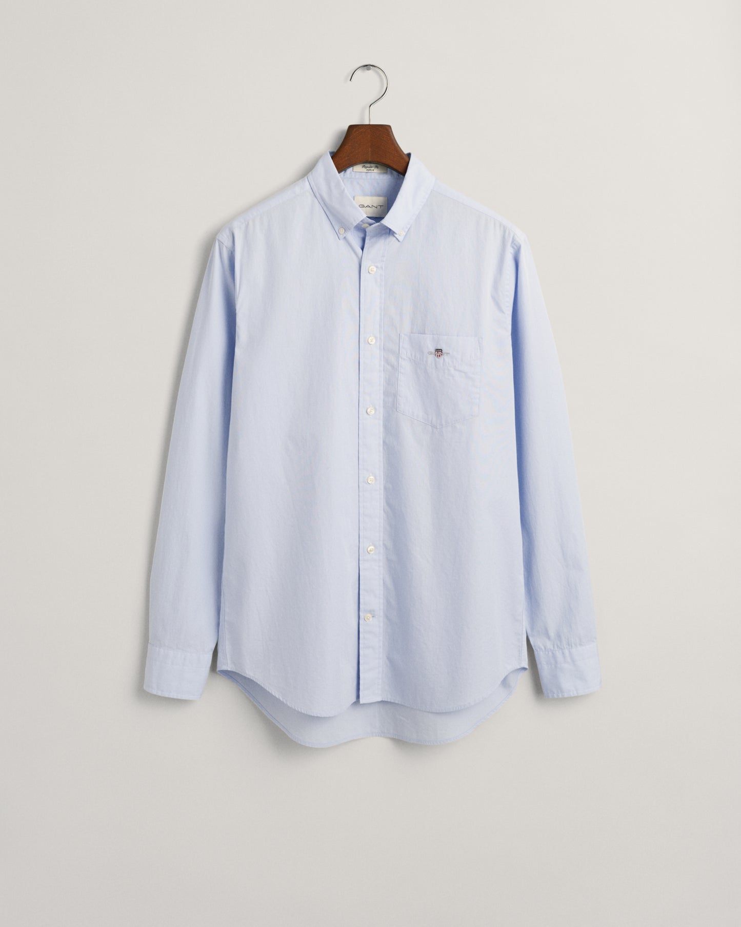 LIGHT BLUE, REG CLASSIC POPLIN SHIRT, FLAT-LAY BY GANT AU.
