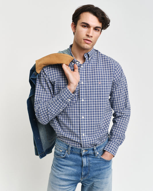 COLLEGE BLUE, REG POPLIN SMALL CHECK SHIRT, FRONT-VIEW BY GANT AU.