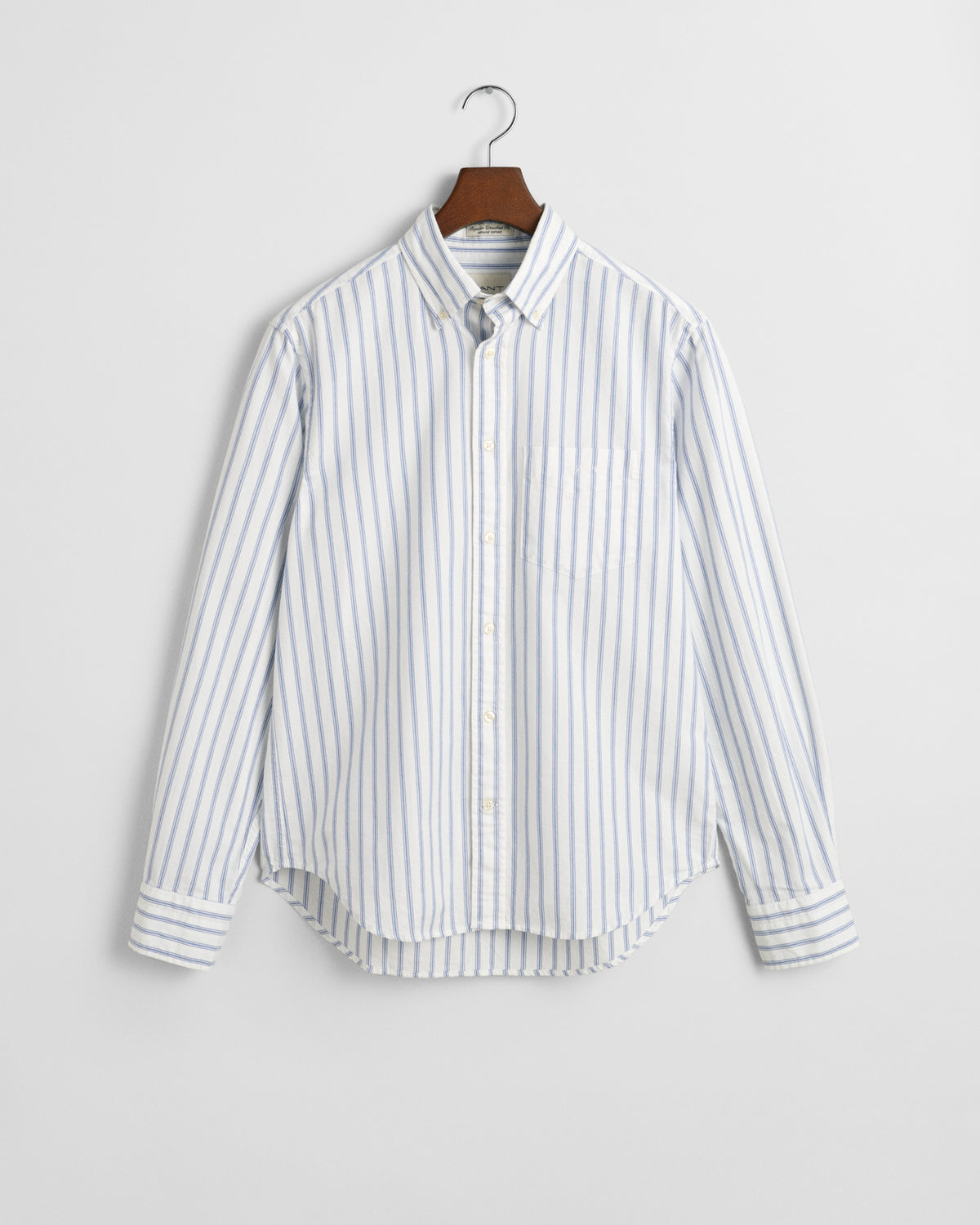 EGGSHELL, REG ARCHIVE OXFORD STRIPE SHIRT, FLAT-LAY BY GANT AU.