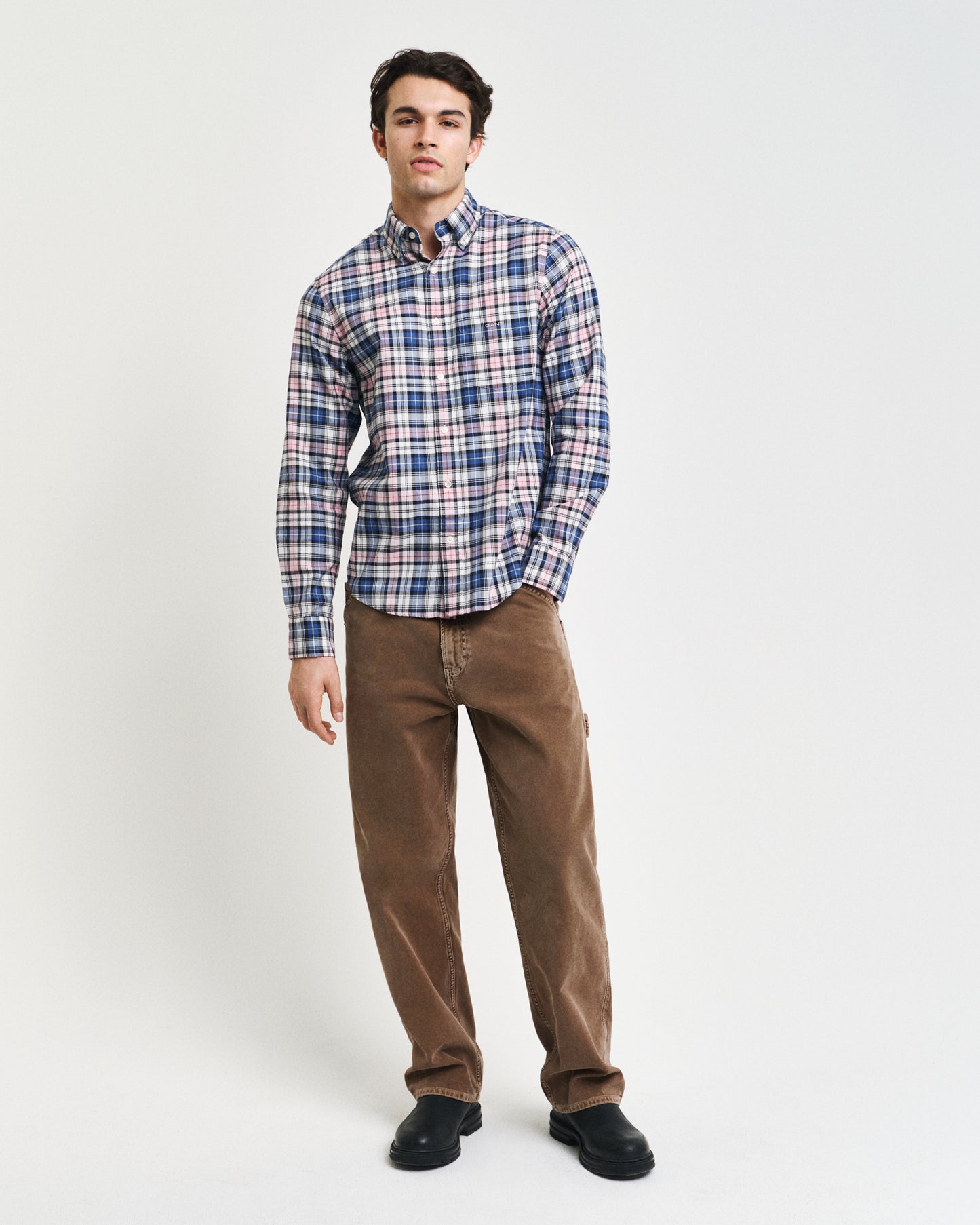 DUSTY PINK, REG ARCHIVE OXFORD CHECK SHIRT BY GANT AU.
