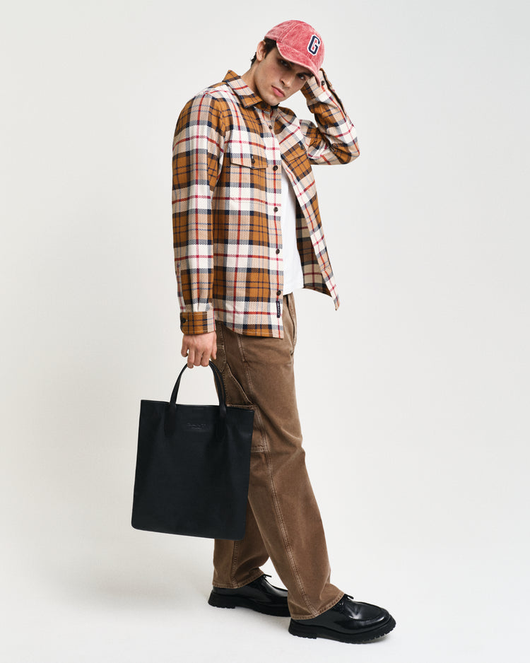 WARM EARTH, HERRINGBONE CHECK OVERSHIRT BY GANT AU.