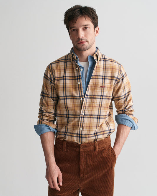 CARAMEL BEIGE, REG JASPE FLANNEL PLAID SHIRT, FRONT-VIEW BY GANT AU.