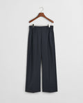 EVENING BLUE, PULL-ON PANTS, FLAT-LAY BY GANT AU.