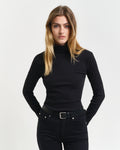 BLACK, SLIM RIB TURTLENECK, FRONT-VIEW BY GANT AU.