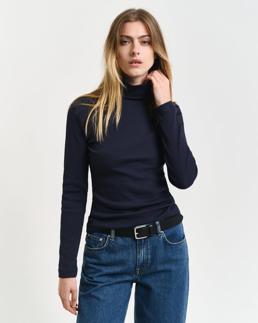 EVENING BLUE, SLIM RIB TURTLENECK, FRONT-VIEW BY GANT AU.